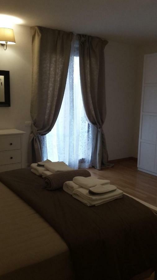 Residenza Leon Bed and Breakfast Castelnuovo del Garda Eksteriør billede